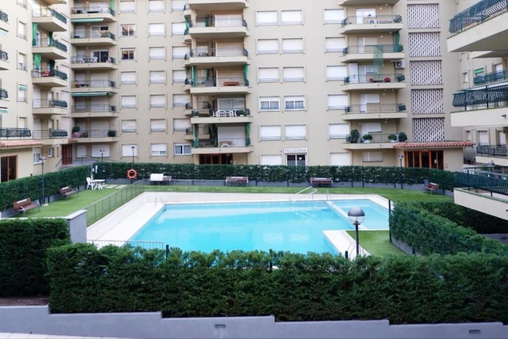 Amplio Apartamento Con Piscina Al Lado De La Playa بلاتجا ذارو المظهر الخارجي الصورة